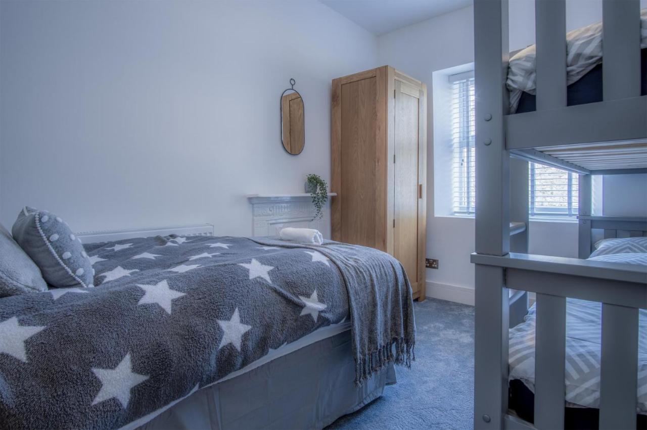 Hawtree Cottage - 2 Bedroom Cottage - Tenby Bagian luar foto