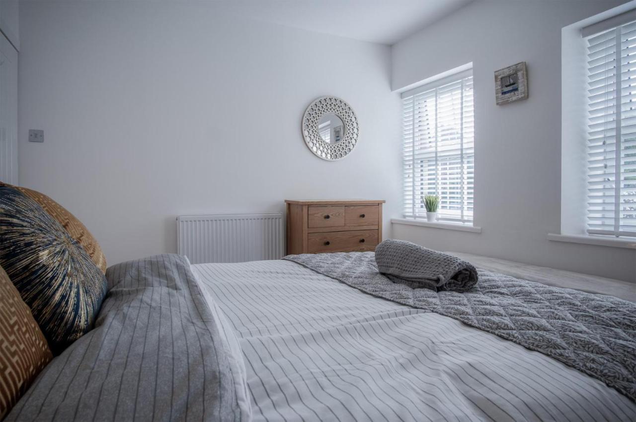 Hawtree Cottage - 2 Bedroom Cottage - Tenby Bagian luar foto