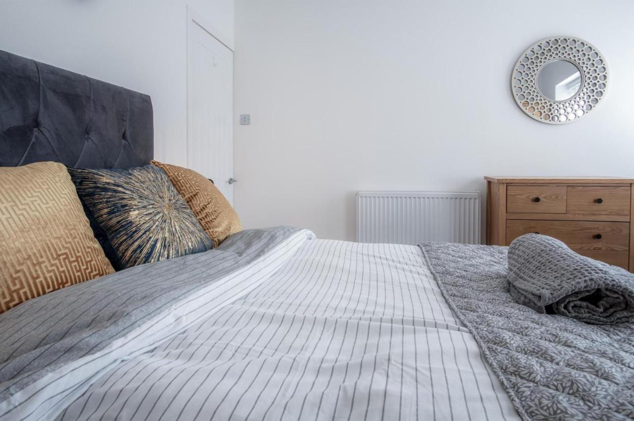 Hawtree Cottage - 2 Bedroom Cottage - Tenby Bagian luar foto