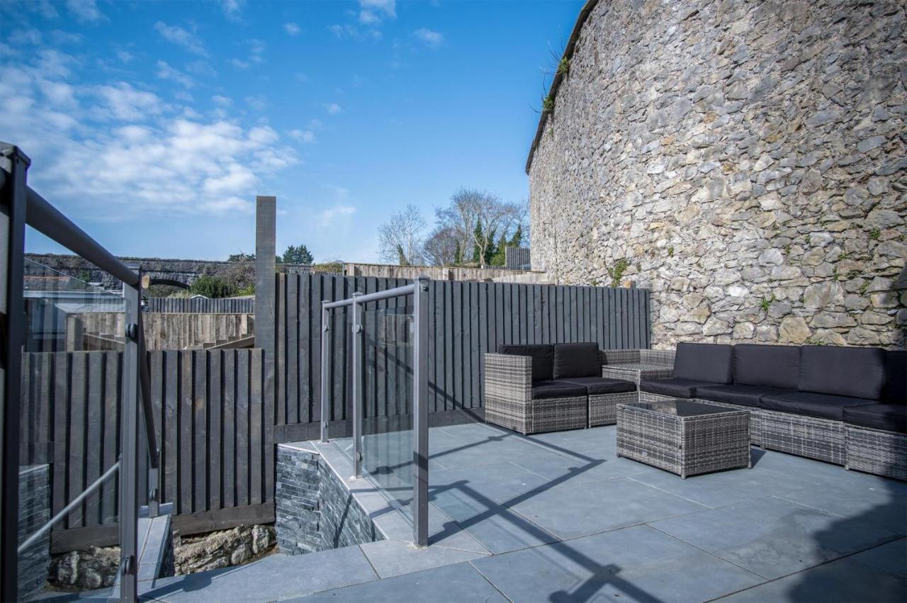 Hawtree Cottage - 2 Bedroom Cottage - Tenby Bagian luar foto